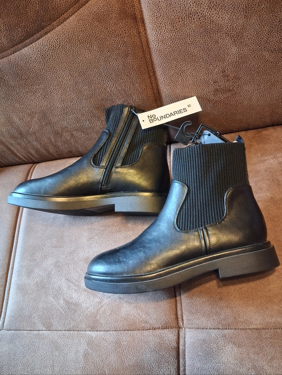 No Boundaries Shoes - No Boundaries Women's Black Chelsea Ankle Boots Size 11
